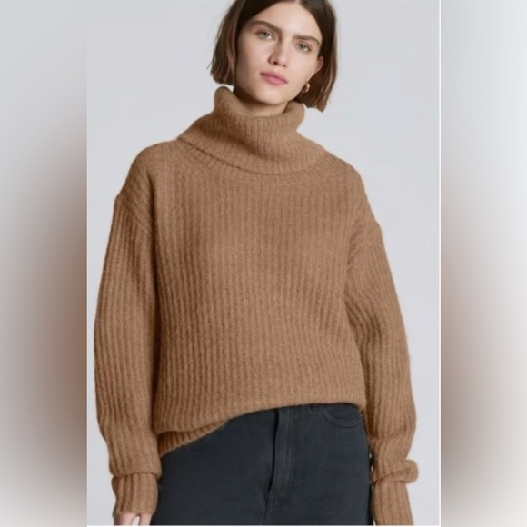 Everlane Sweater Women S Alpaca Oversized Turtleneck Merino Wool Camel Color - Picture 1 of 9
